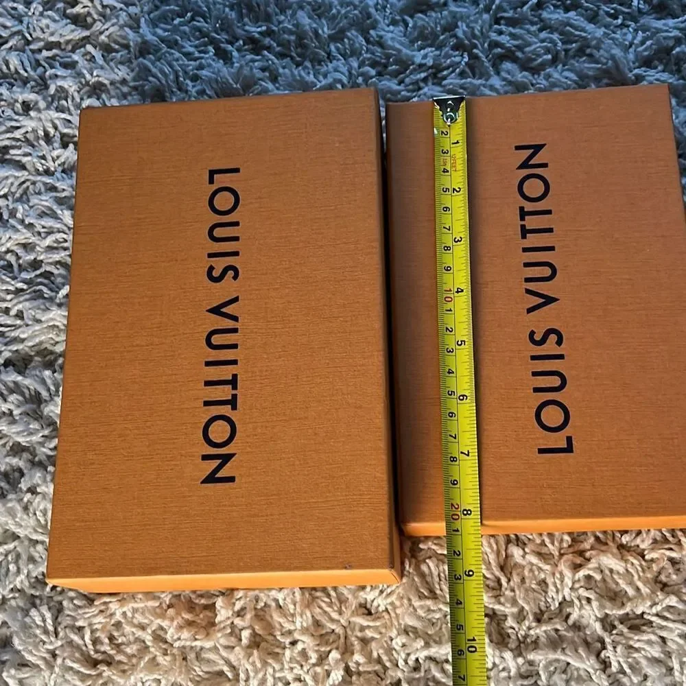 Authentic louis-vuitton box medium
